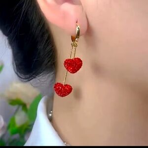 2 Pcs Exquisite Red Heart Cute Personality Zircon Gold Color Dangle Earrings